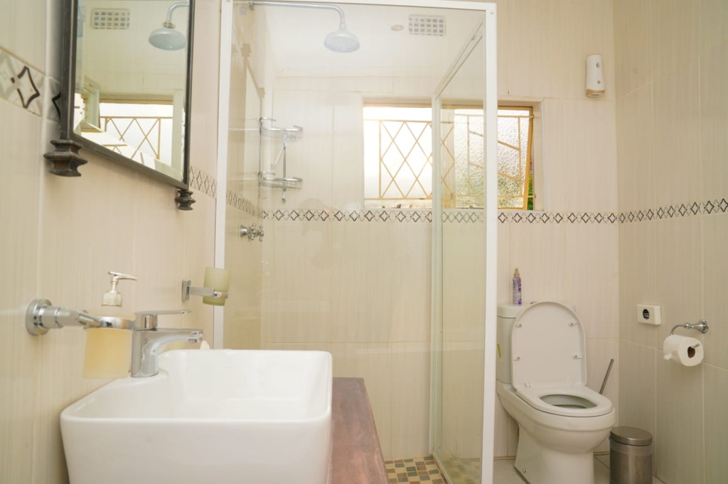 Executive / Family Room